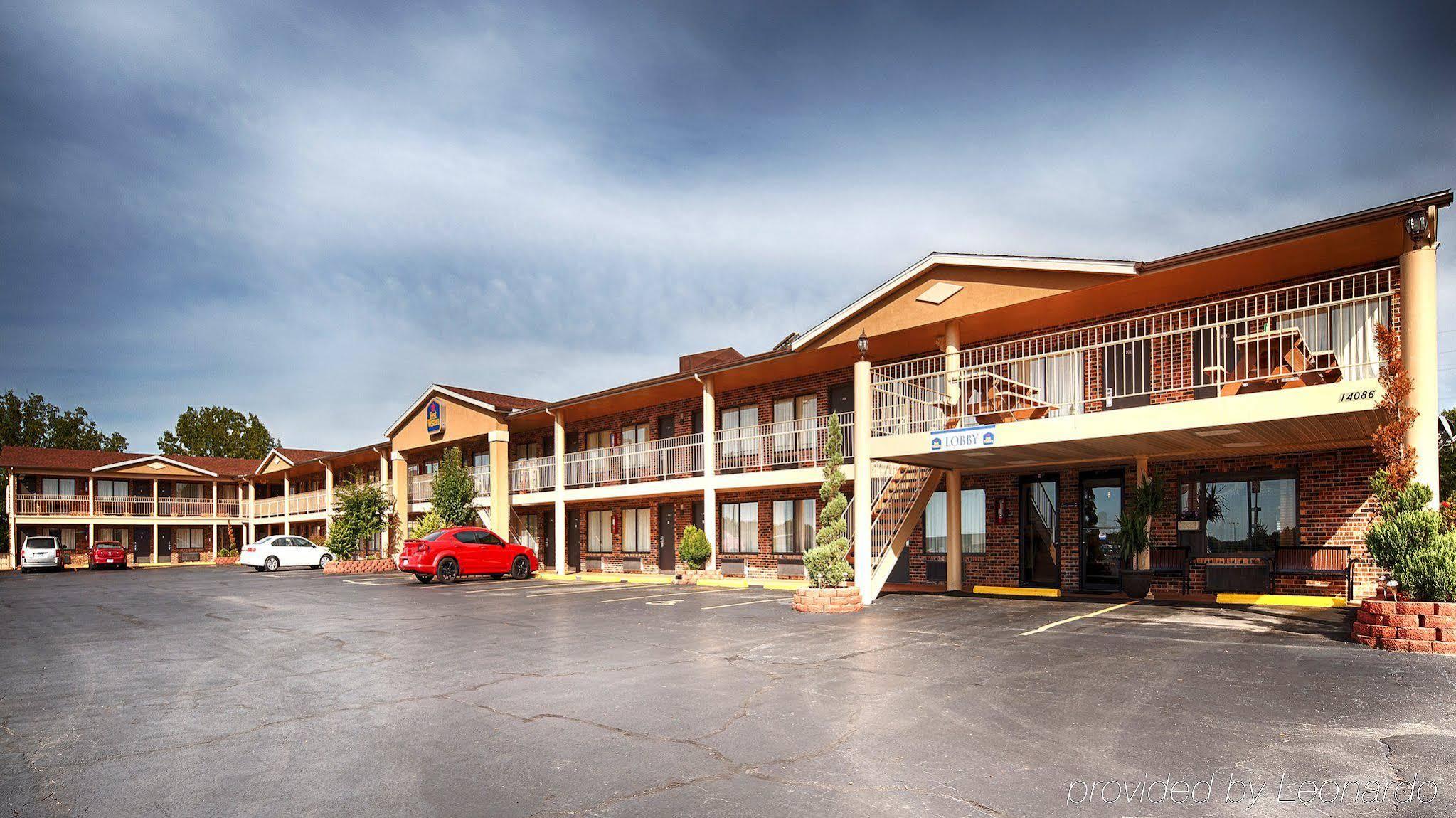 Best Western Montis Inn Saint Robert Bagian luar foto