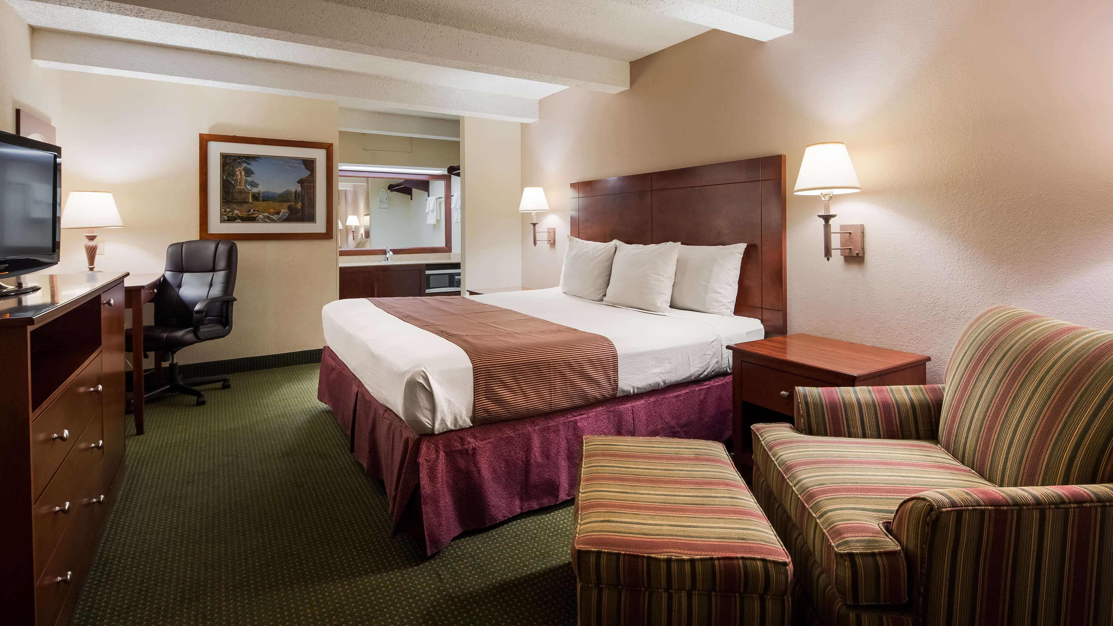 Best Western Montis Inn Saint Robert Bagian luar foto