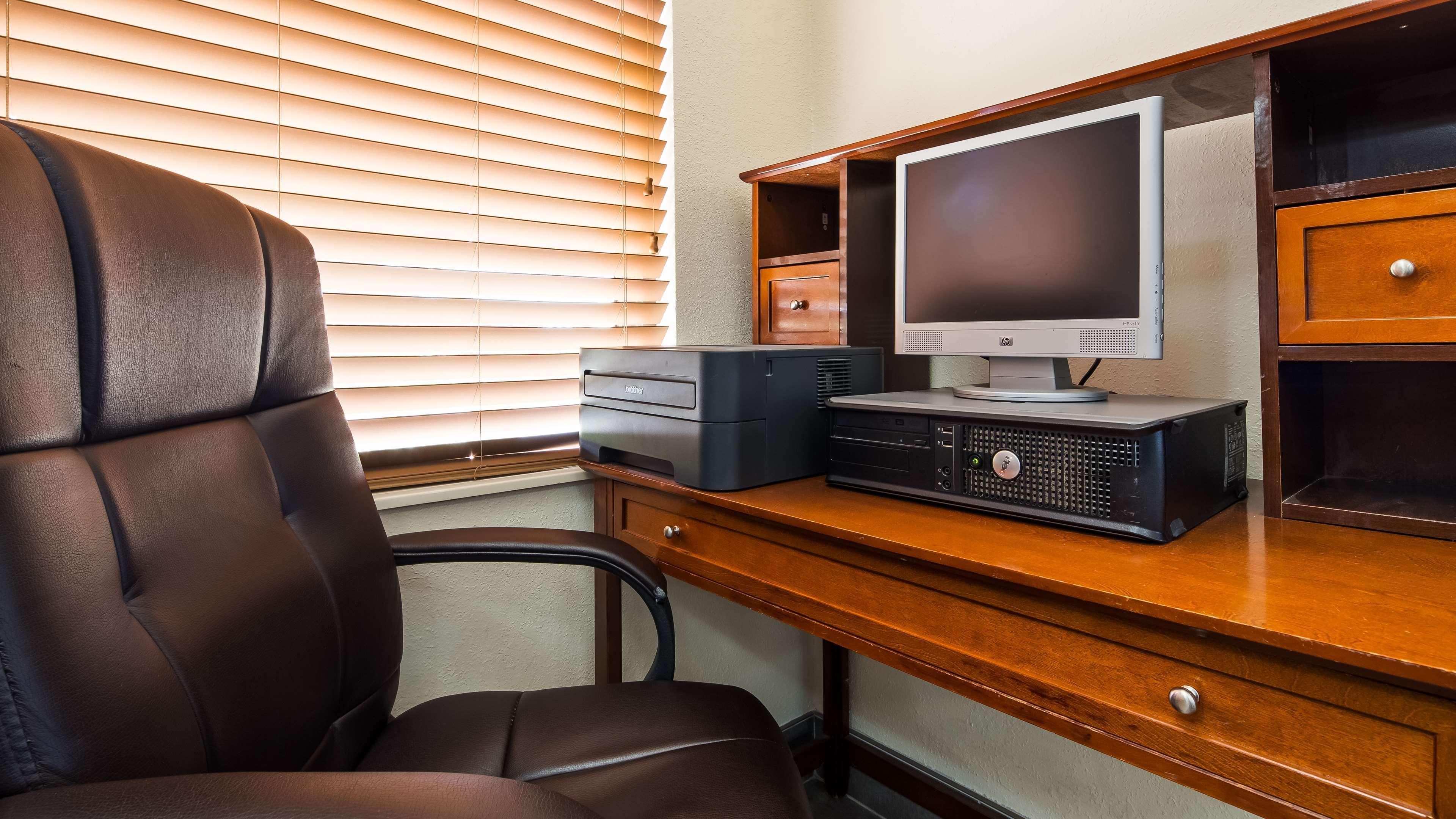 Best Western Montis Inn Saint Robert Bagian luar foto