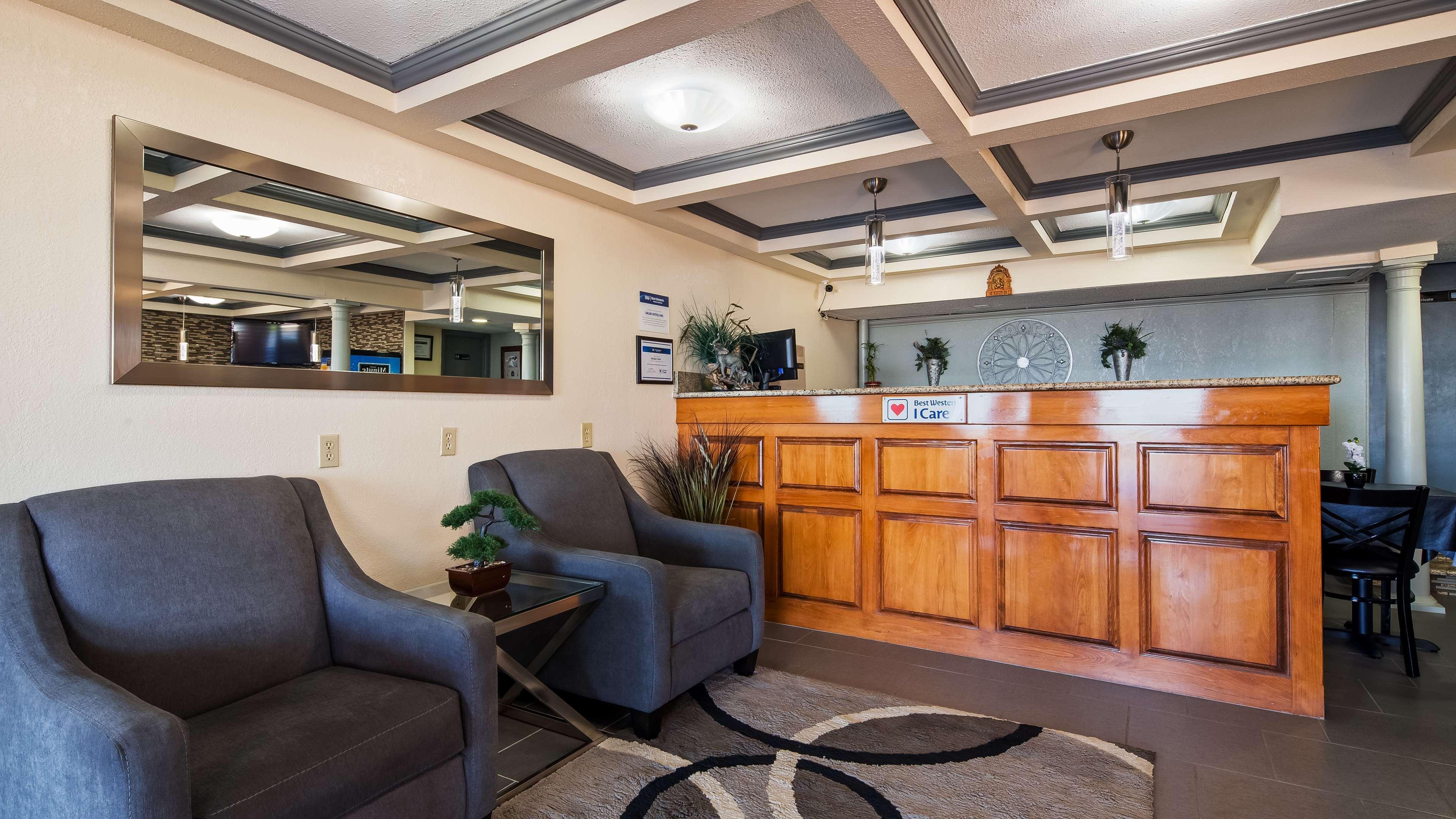 Best Western Montis Inn Saint Robert Bagian luar foto